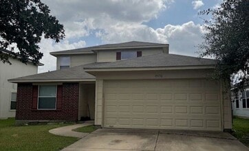 Building Photo - 15130 Meredith Ln