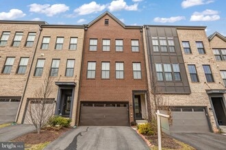 Building Photo - 42282 Crawford Ter