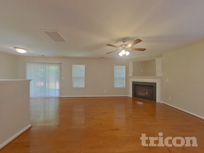 Building Photo - 7029 Sunman Rd