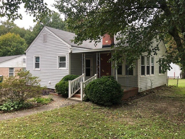 Foto principal - 7422 Moss Side Ave