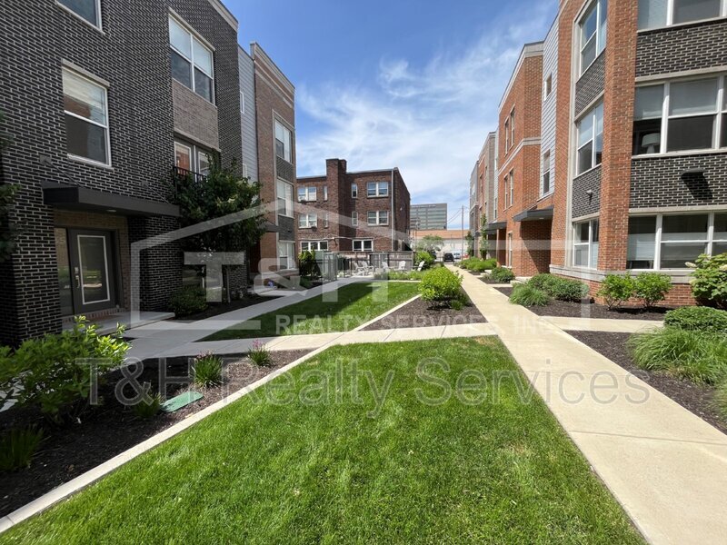 Foto principal - 731 Perth Ln
