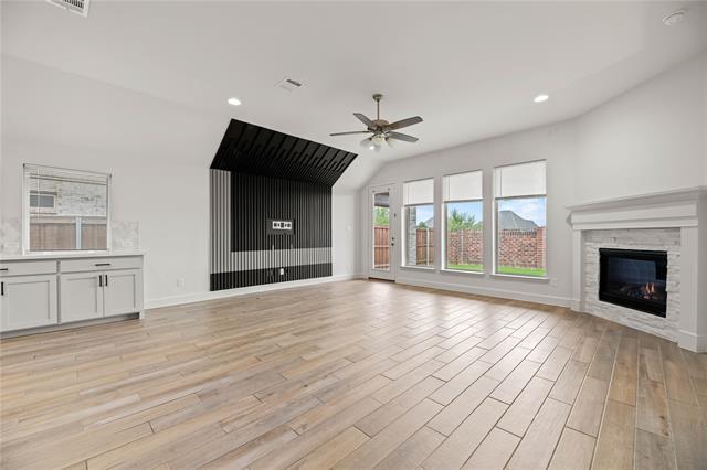 Building Photo - 441 Desert Willow Dr