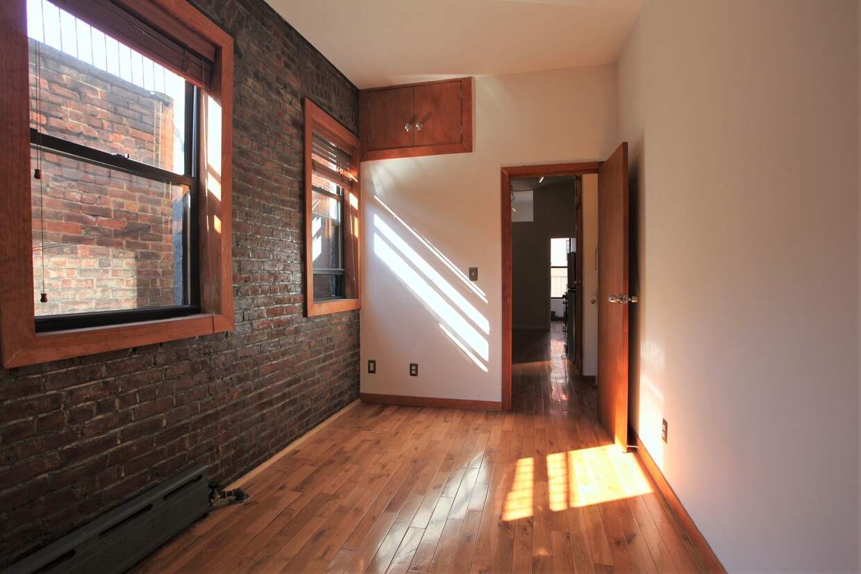 Foto principal - 163 Stanton St
