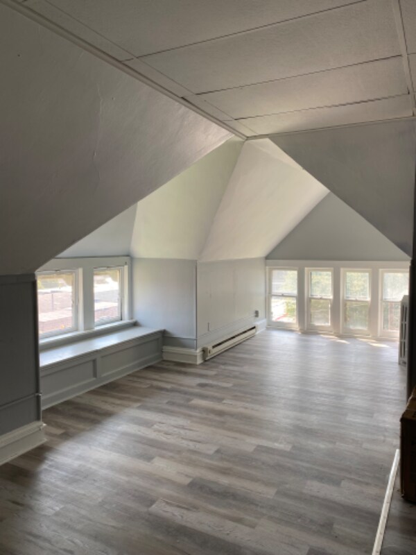 Building Photo - 306 N Jefferson St