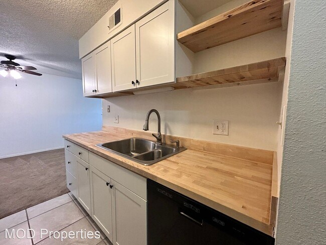 Foto del edificio - 2 br, 1 bath House - 140 E. Highline Circl...