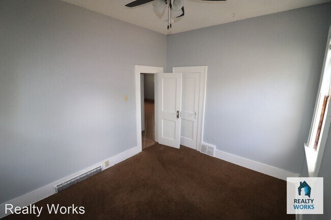 Building Photo - 4 br, 2 bath House - 2713 North 59th Street