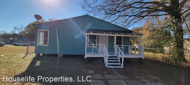 Building Photo - 5 br, 2 bath House - 421 W 75th St