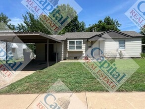 Building Photo - 1436 Maple Dr