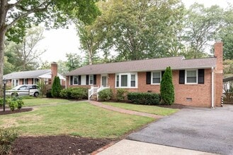 Building Photo - 2016 Denton Dr