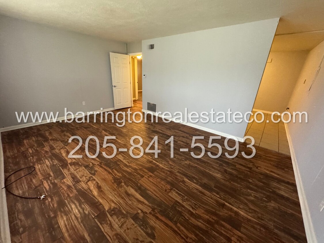 Building Photo - Birmingham/Forestdale