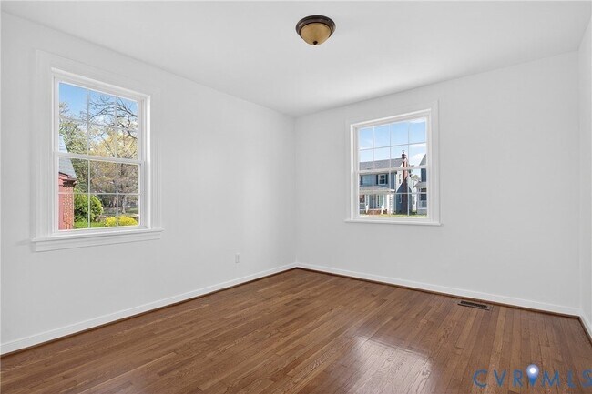 Foto del edificio - 3510 Maryland Ave