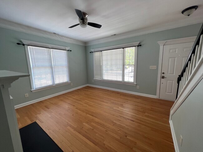 Foto del edificio - 101 Madison Grove Pl