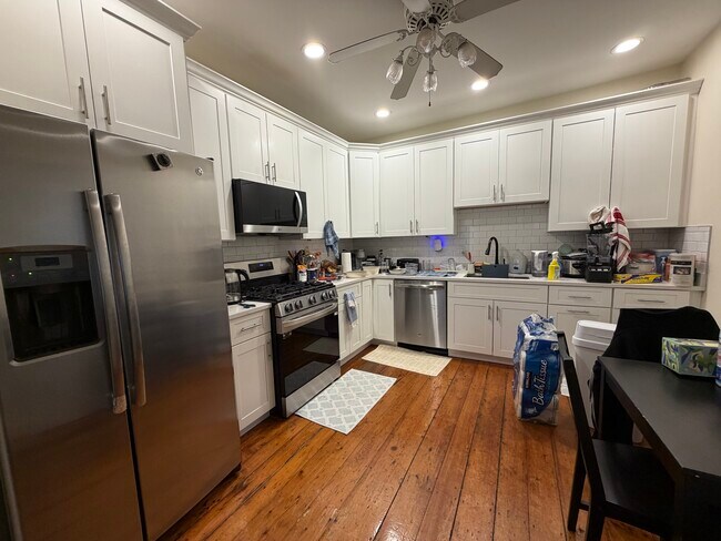 Foto del edificio - 1675 Washington St