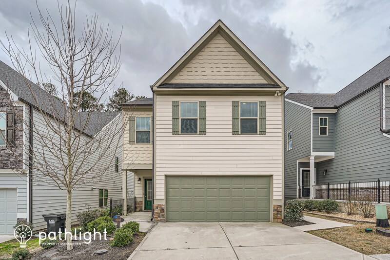 Primary Photo - 3966 Lake Manor Way, Atlanta, GA, 30349