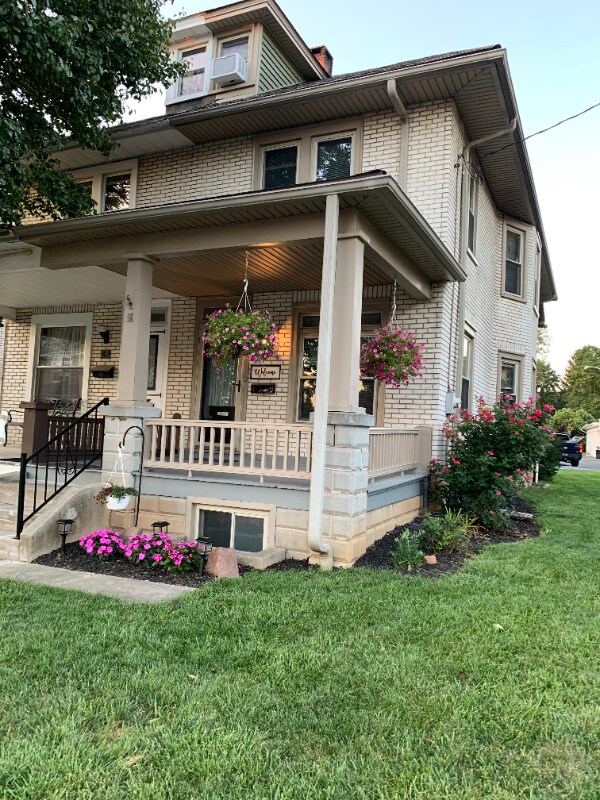 Foto principal - 50 E Walnut St