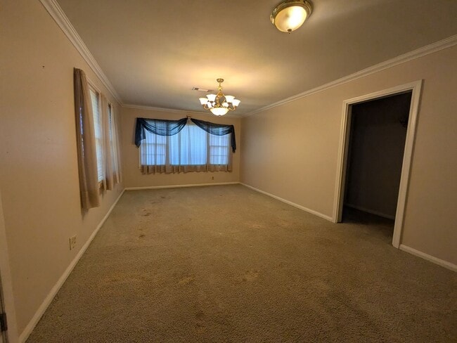 Foto del edificio - 717 Riffle Ave