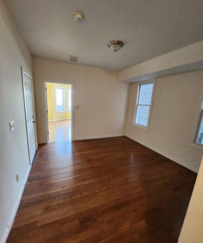 Foto del edificio - 705 S 18th St