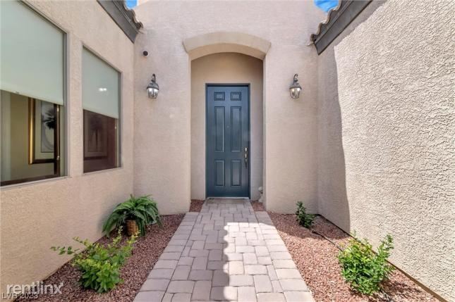 Building Photo - 3 br, 3 bath House - 8157 R Chestnut Hollo...
