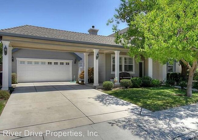 Building Photo - 4 br, 3.5 bath House - 2442 Dorset Lane