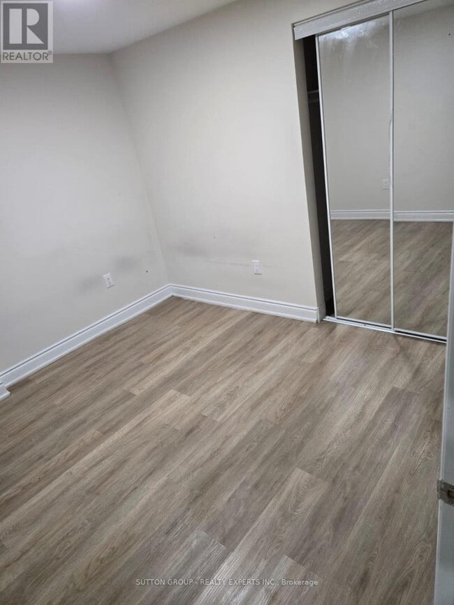 Building Photo - 364 Clockwork Dr