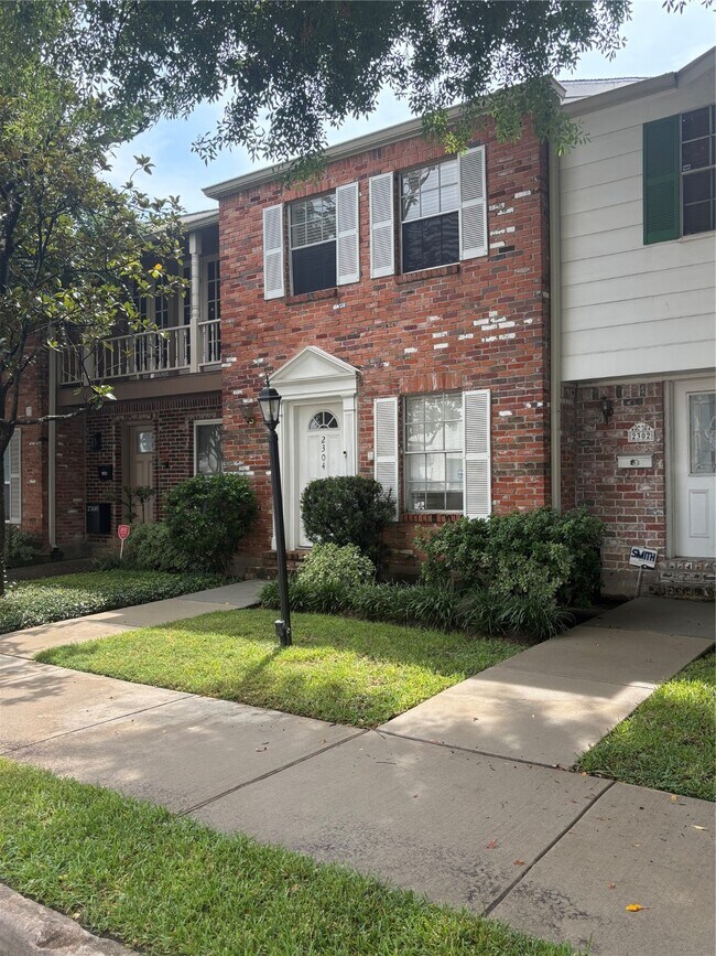 Building Photo - 2304 Winrock Blvd