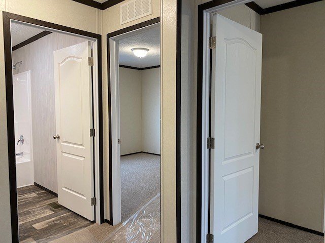 Foto del edificio - 1067 Jefferson Ct