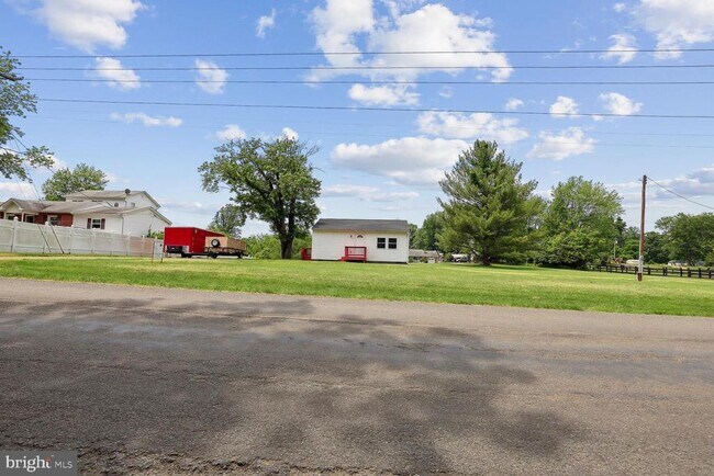 Building Photo - 7818 Frytown Rd