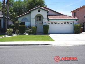 Building Photo - 8303 Crab Apple Ct