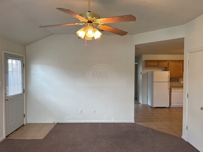 Foto del edificio - 304 Primrose