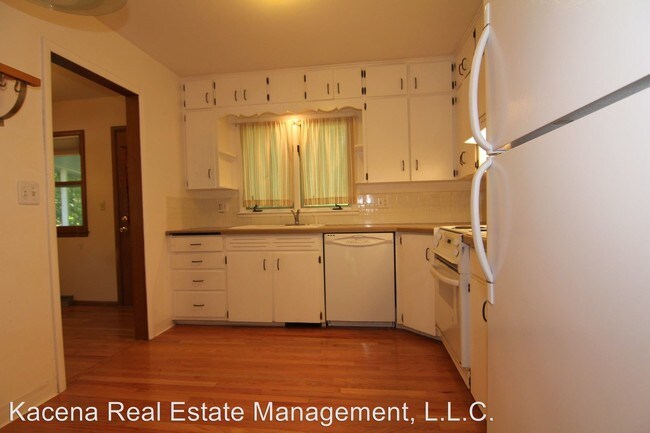 Foto del edificio - 3 br, 1.5 bath House - 1108 Wylde Green Rd