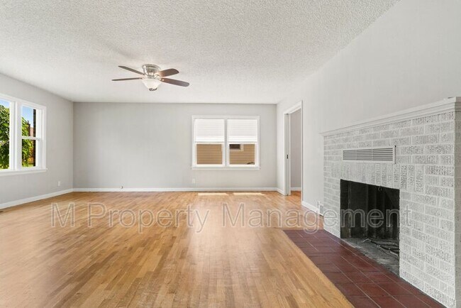 Foto del edificio - 24 N Harrison St