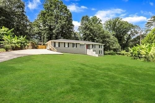 Building Photo - 221 Cherrywood Dr