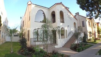 Building Photo - 2084 Chestnut Ave