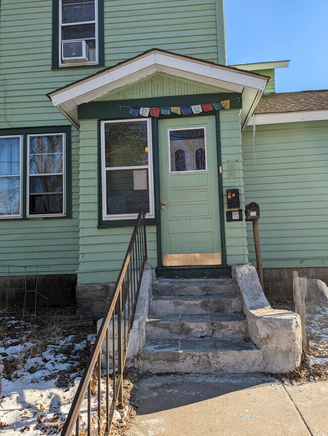 Building Photo - 2701 S 8th St