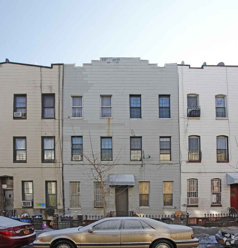 Building Photo - 218 Himrod St