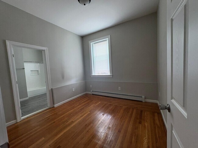 Building Photo - 81 Saltonstall Ave