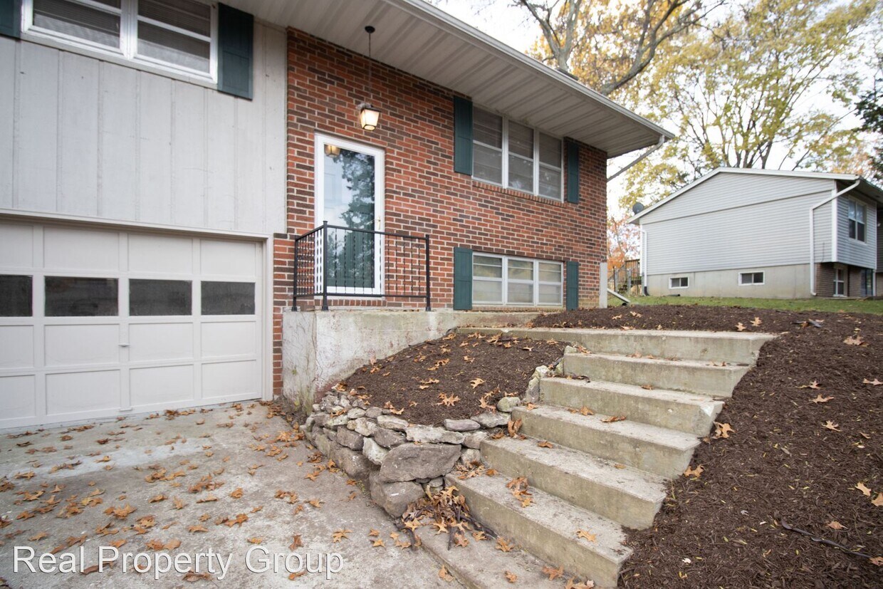 Primary Photo - 3 br, 2 bath House - 800 Sycamore Dr