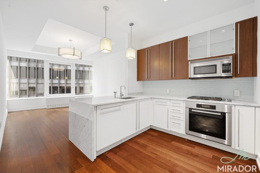Foto principal - 2 bedroom in New York NY 10004