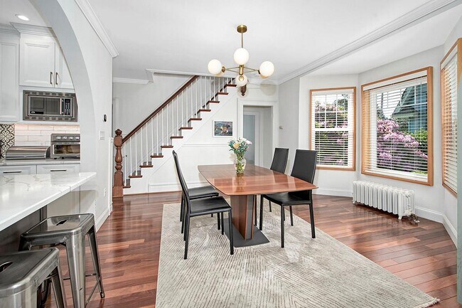 Foto del edificio - 55 Sherwood Ave
