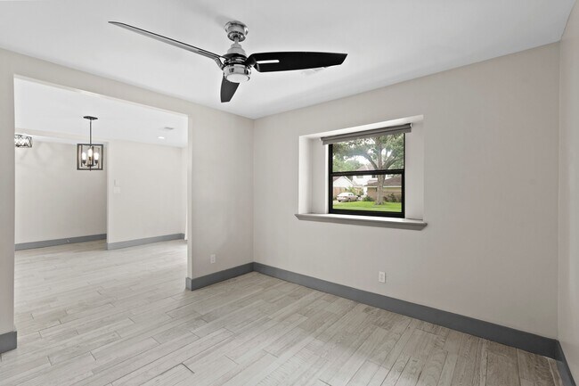 Foto del edificio - 5522 Braesvalley Dr