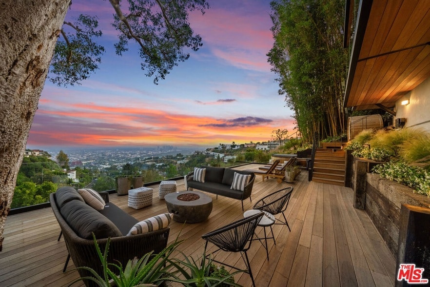 Photo - 8800 Hollywood Boulevard Unit
