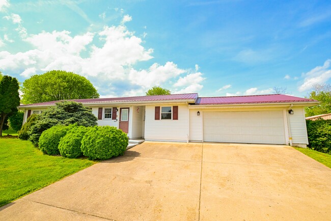 Building Photo - 4232 Chesser Rd