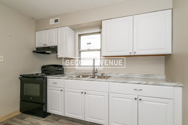 Foto del edificio - 2313 Magnolia Pl
