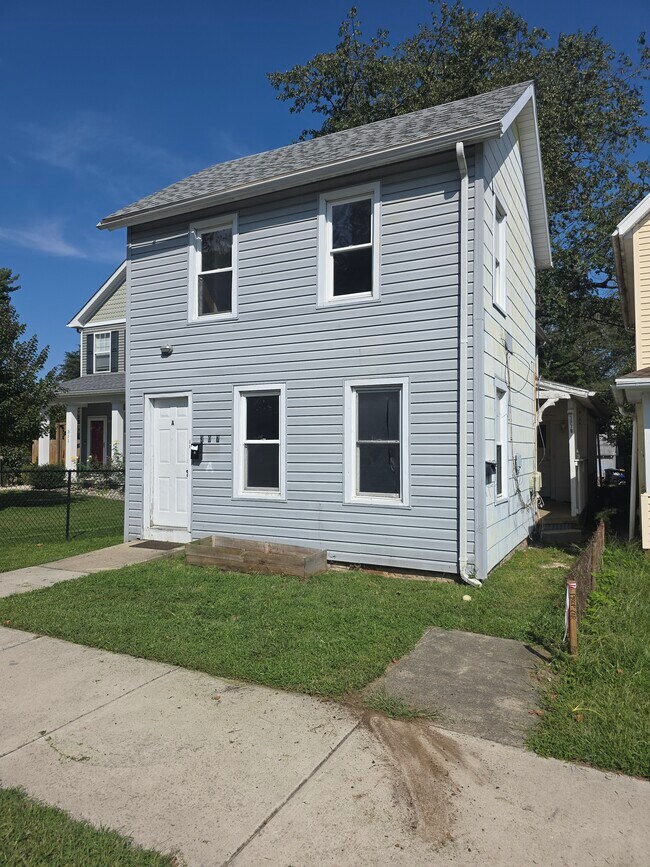 Alzado frontal - 307 N Governors Ave
