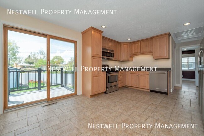 Building Photo - 5440 S Dunbarton Dr