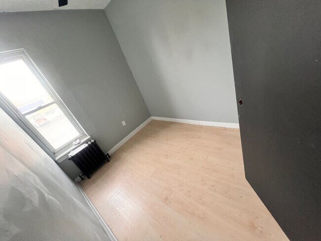Building Photo - 3800 W Girard Ave