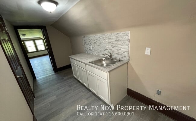 Foto del edificio - 1637 Coventry Rd