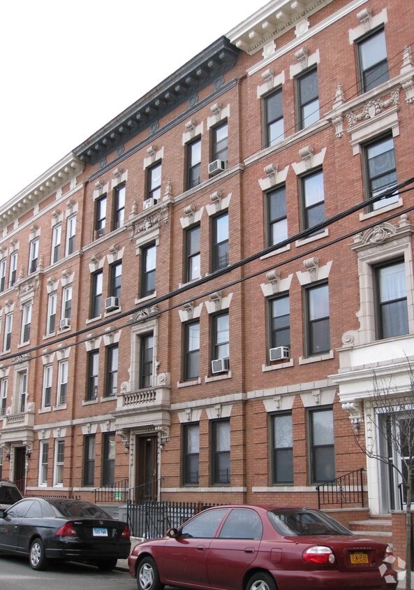 Building Photo - 34-21 37th St