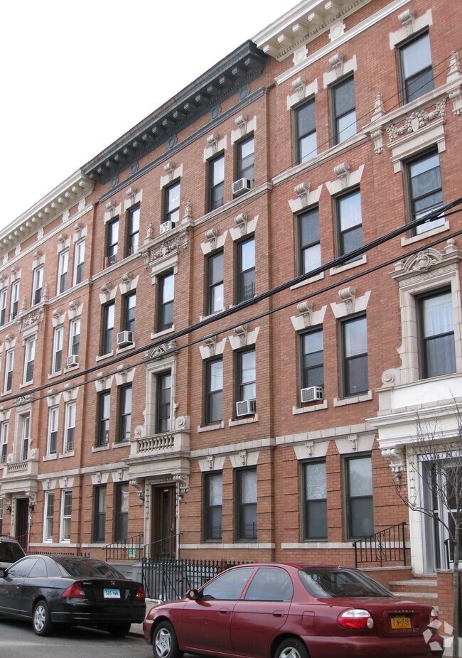 3421 37th St, Long Island City, NY 11101 Apartments Long Island City, NY