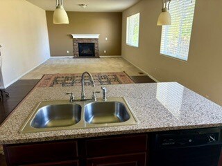 Foto del edificio - 7440 Sabino Ln